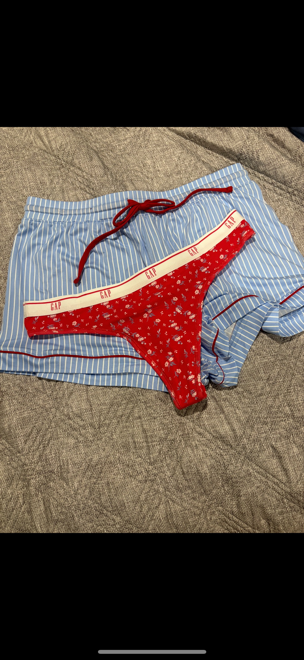 Red Floral Gap Thong ❤️🤍🩵