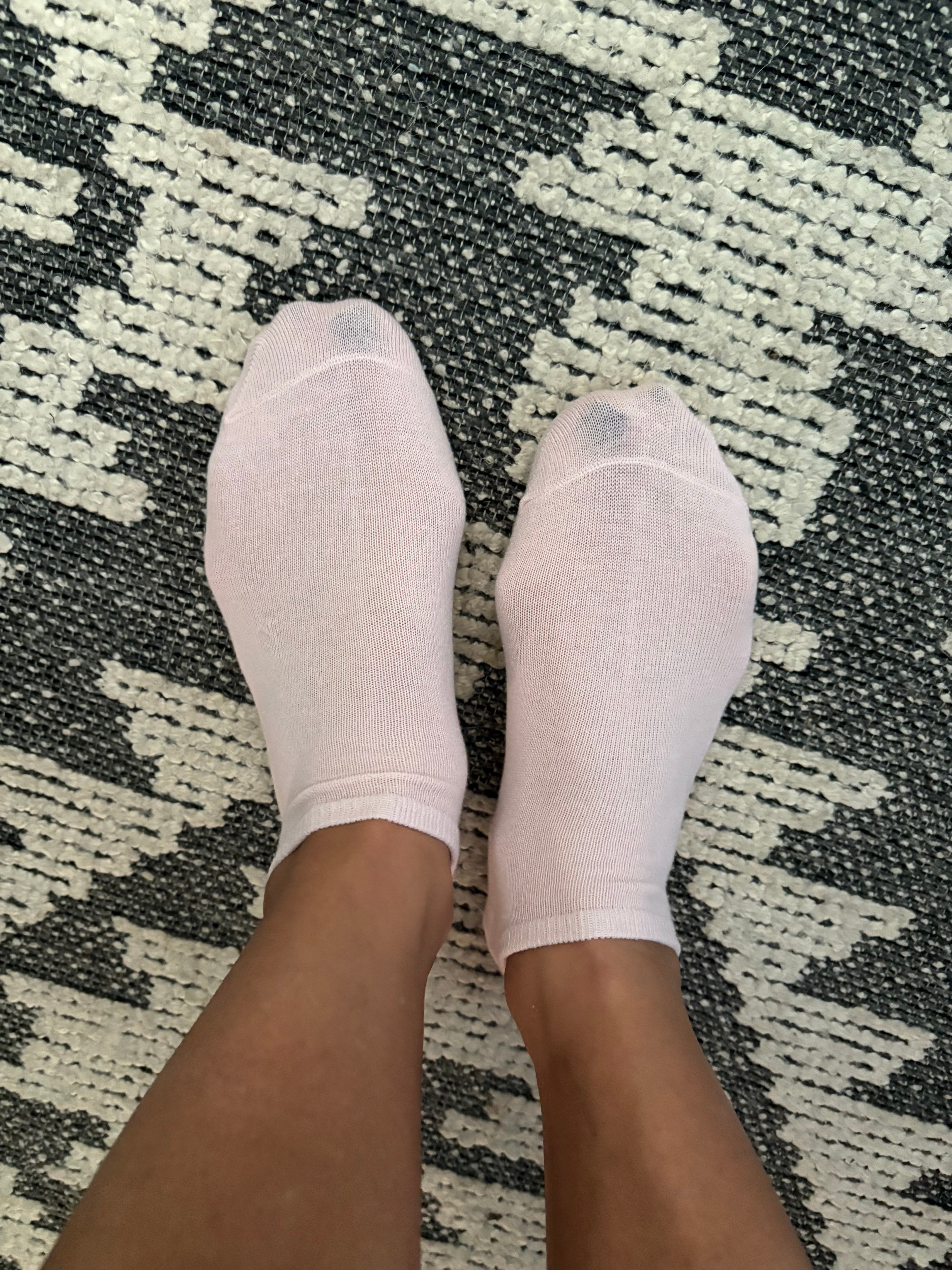 Used Juicy Couture Socks - Light Pink 💗