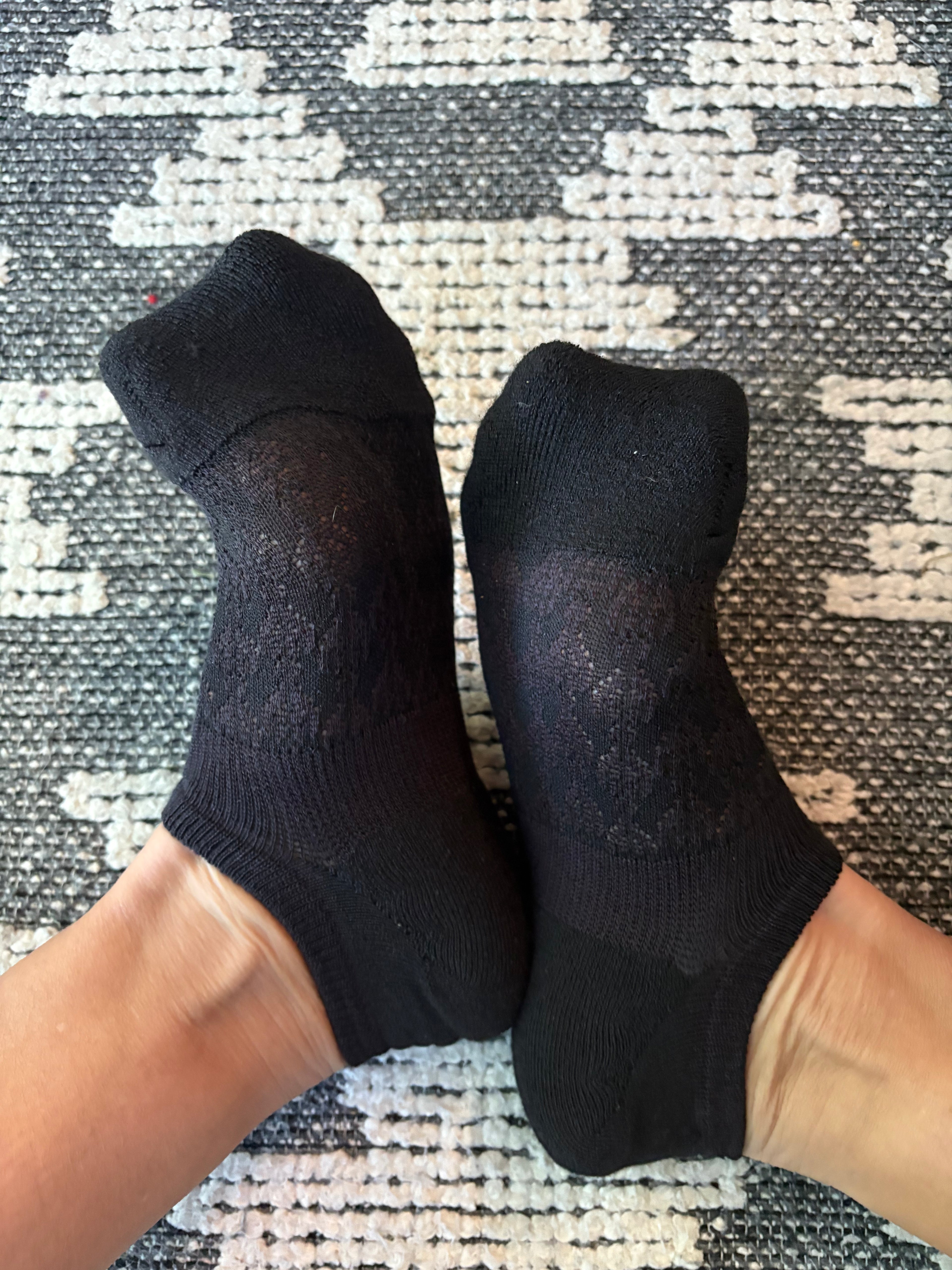 Well Worn VS Panties/Sock Combo 🖤🩷🖤