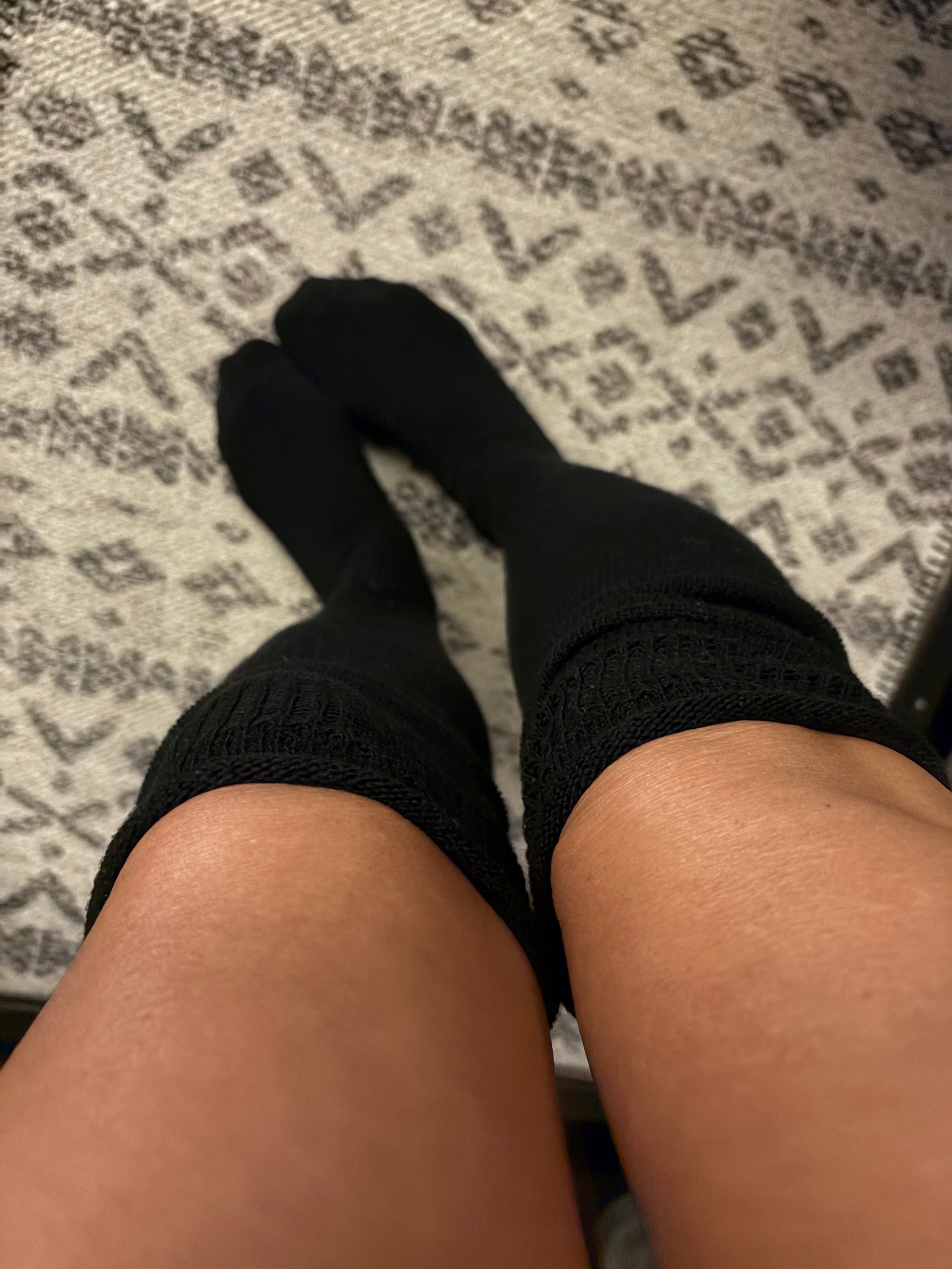 Worn/Used Cable Knit Knee High Socks 🖤