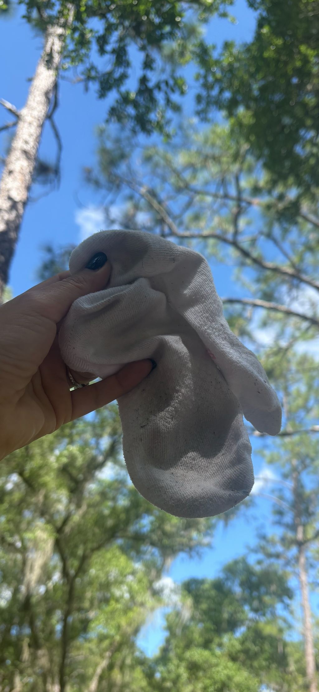 Used White Athletic Socks 🤍🩷🤍 FOUR days wear