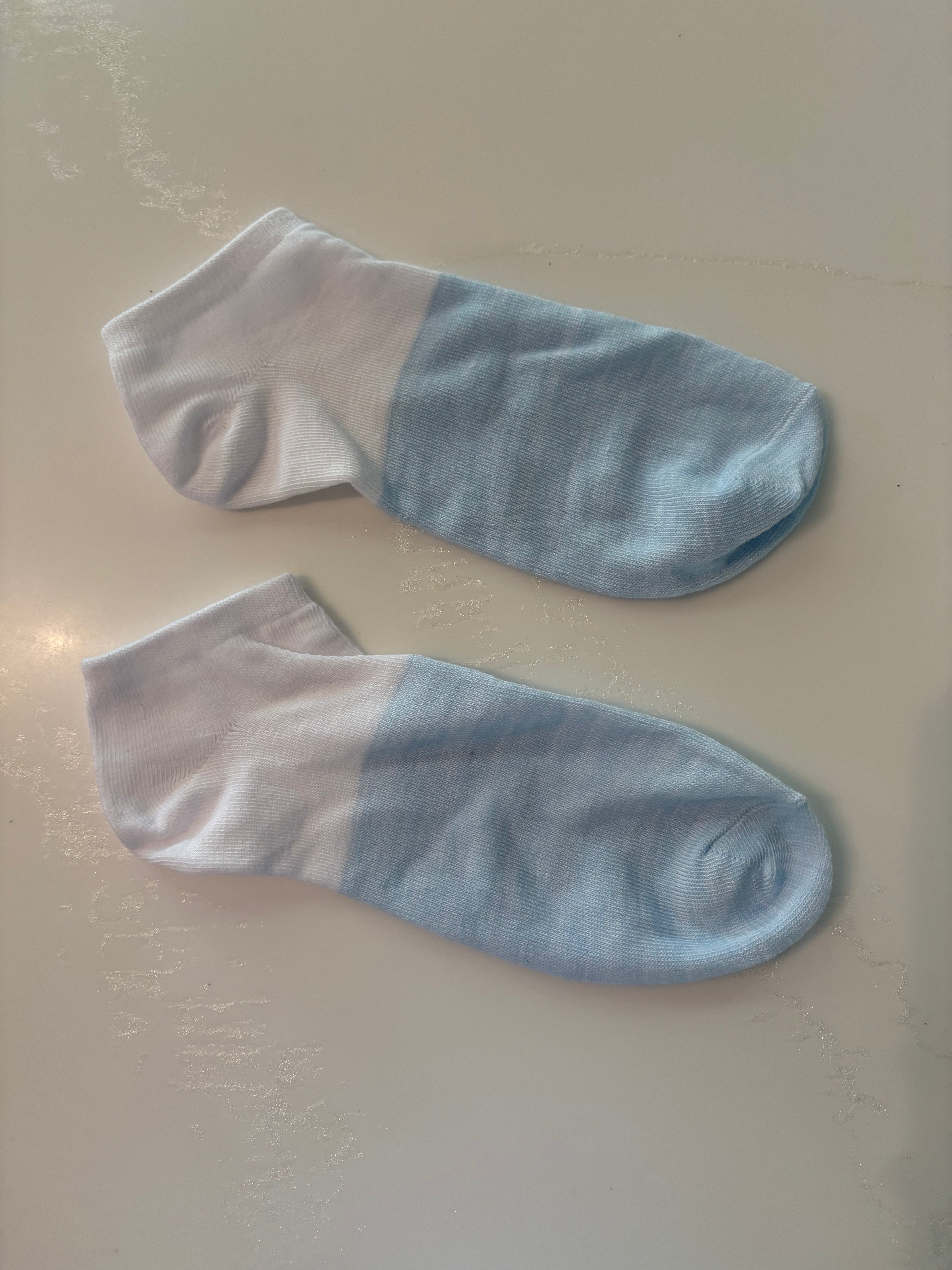 Worn/Used Women’s Socks 🩵🤍🩵